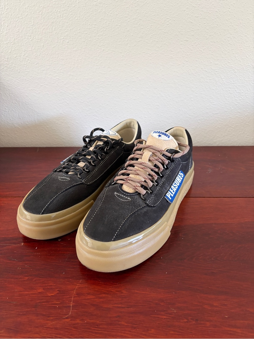Stepney Workers Club x Pleasures “Dellow Ramble” Sneakers in Black size 42